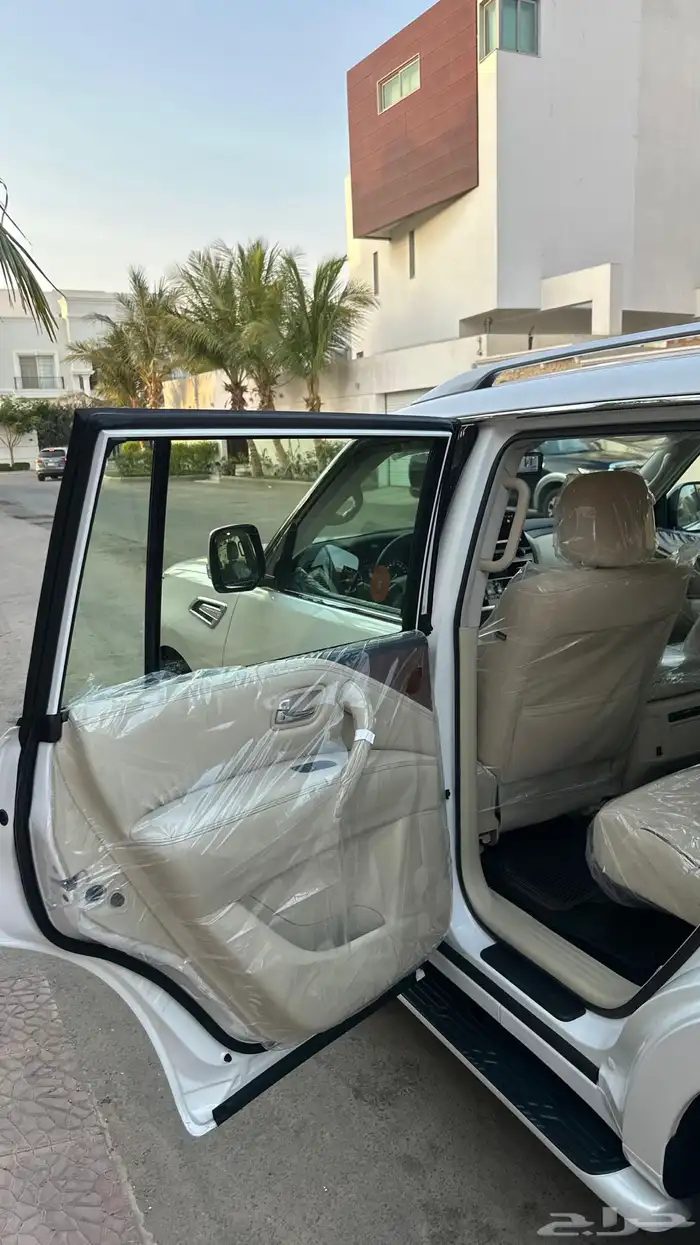 للبيع نيسان باترول بلاتنيوم 2024 9