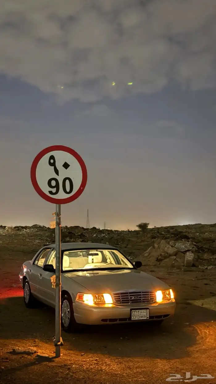 فورد كراون فكتوريا 5