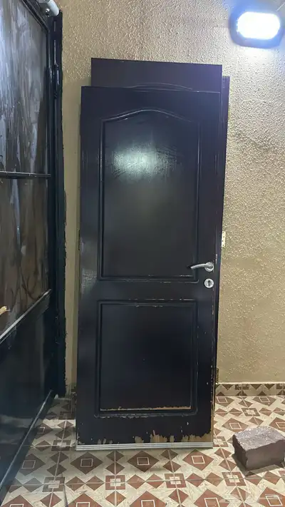 اربع أبواب خشب 0