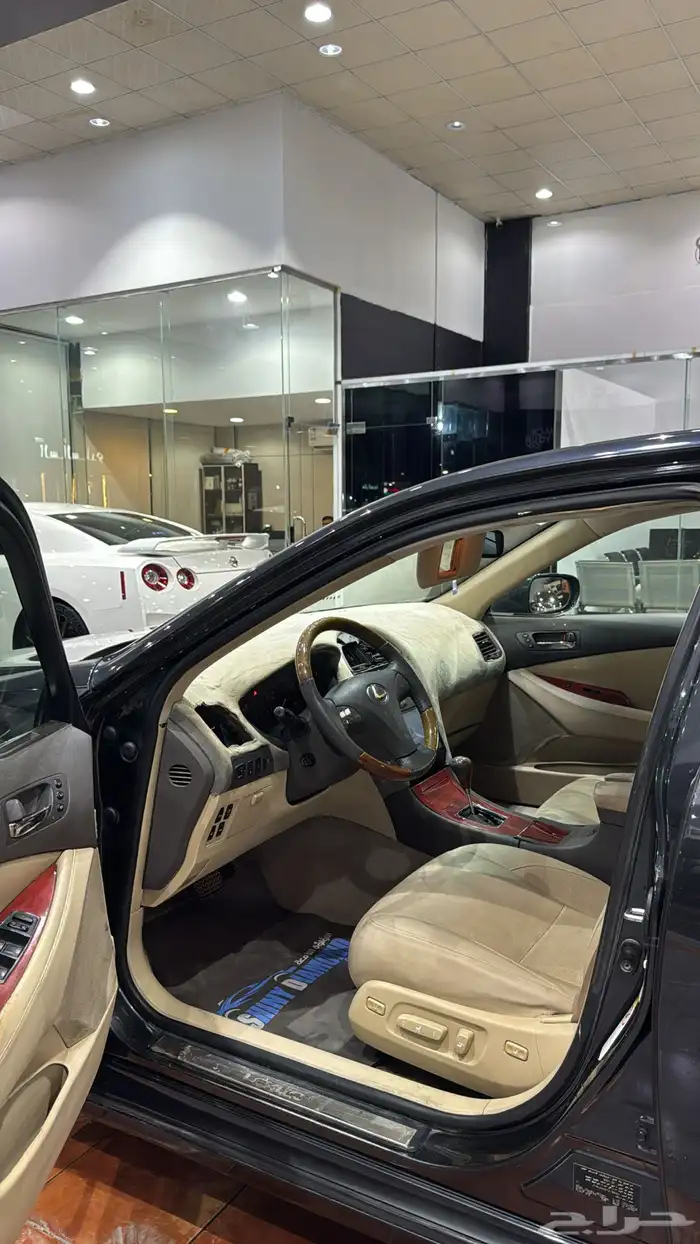 للبيع لكزس Es350 خليجي 7