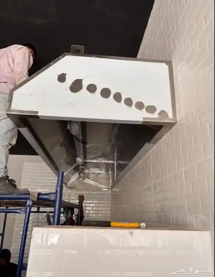 .. ثم فلتر شفطا  نقص المطبخ  مطبق وغطاء المطبخ..828 1