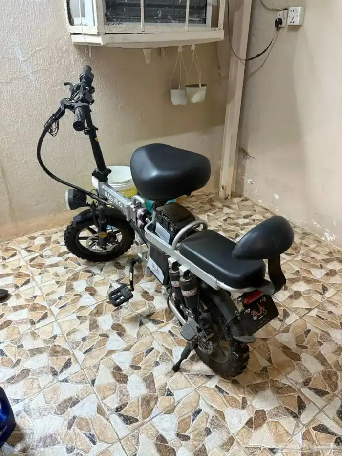 سكوتر 0