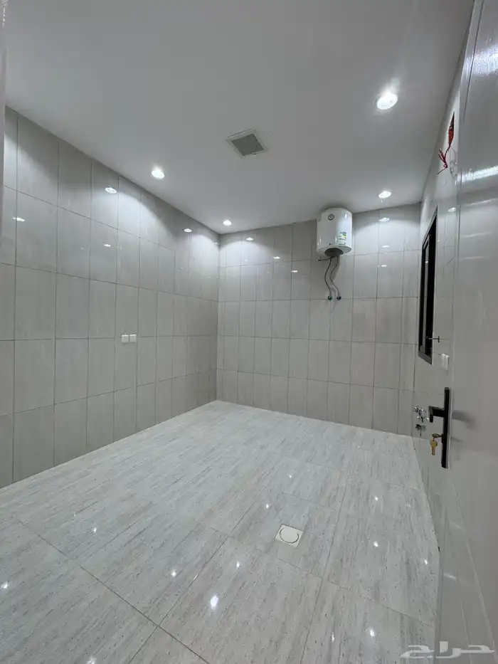 للايجار عمارة سكنية مناسبة لشركات 5
