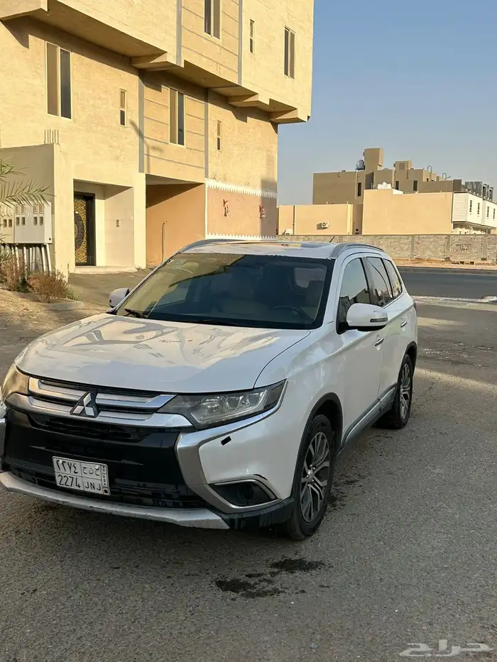 اوتلاندر 0