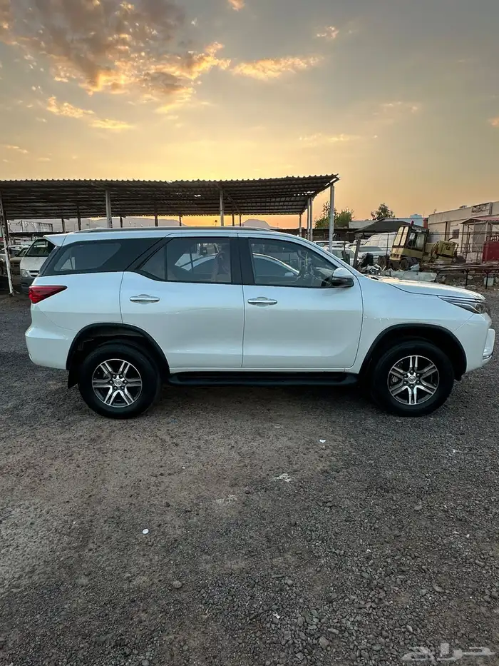 فورشنر vx1 بنزين V6 3