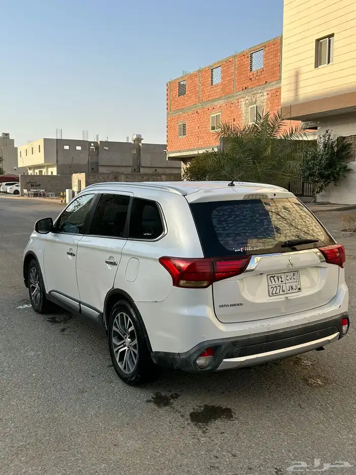 اوتلاندر 7