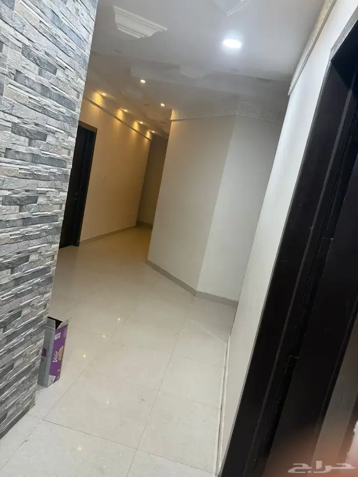 للايجار دور ارضي بالشروق 4