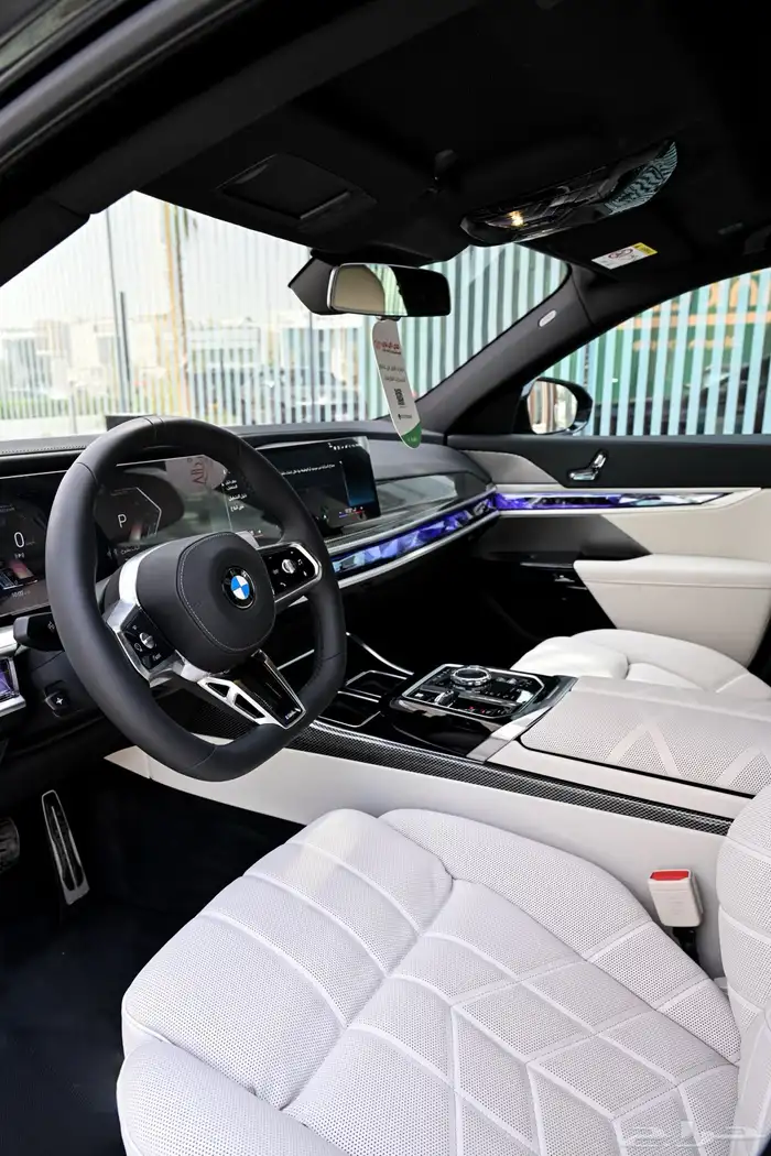 BMW 7 2026 تاجير سيارات 3