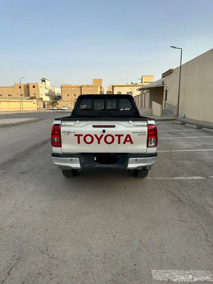 هايلكس للبيع 3