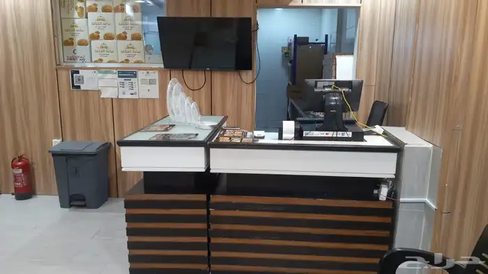 محل للتقبيل شغال ودخله ممتاز 0