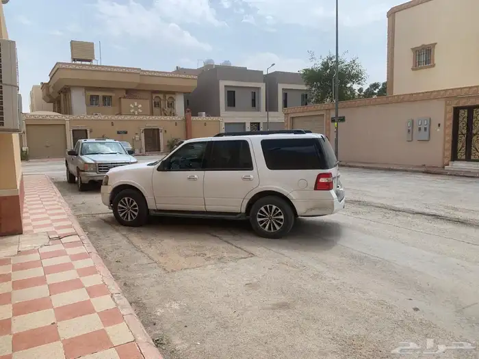 اكسبدشن قصير 2012 5