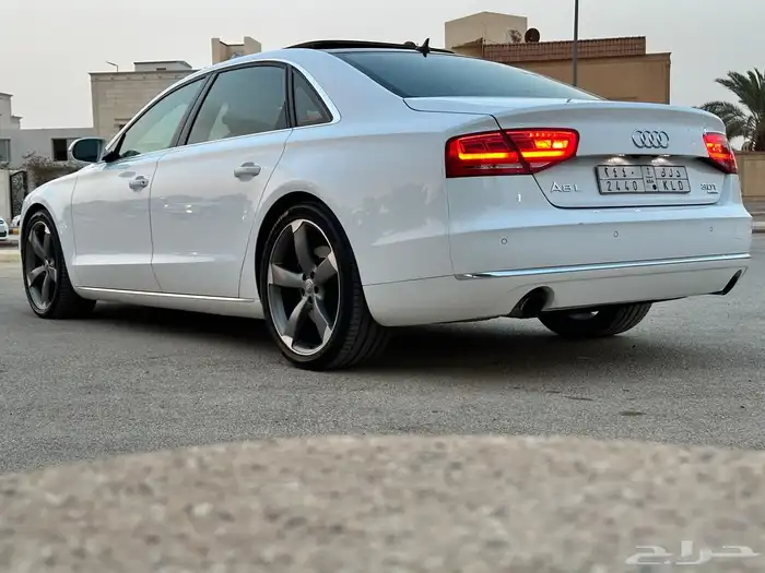 أودي 2014 A8 للبيع 8
