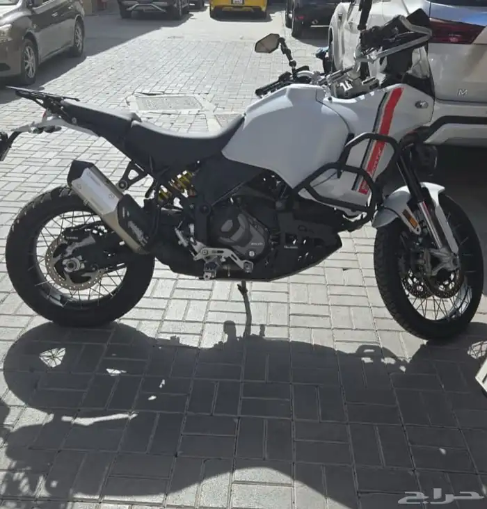 دوكاتي ديسيرت x DUCATI DESERT X 2