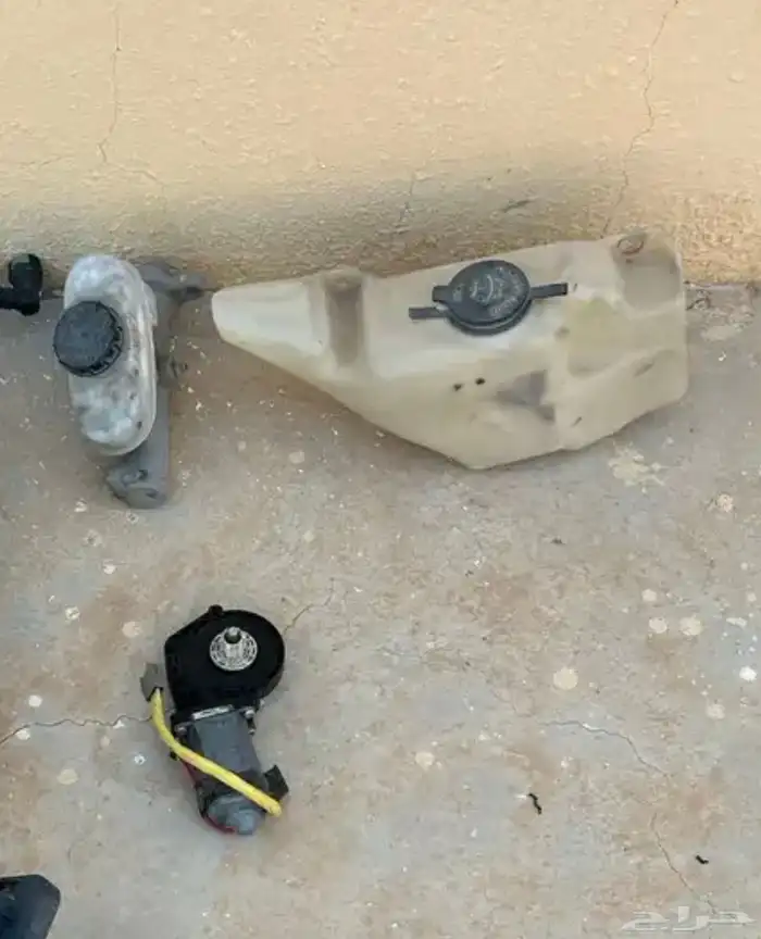 قطع فورد فكتوريا 1