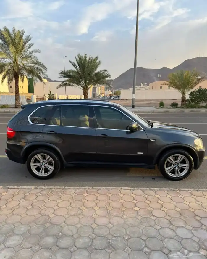 بيعة سريعة   بي إم دبليو 2010 X5 نسخة خاصة BMW 3