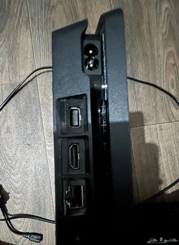 سوني فور شبه جديده 1