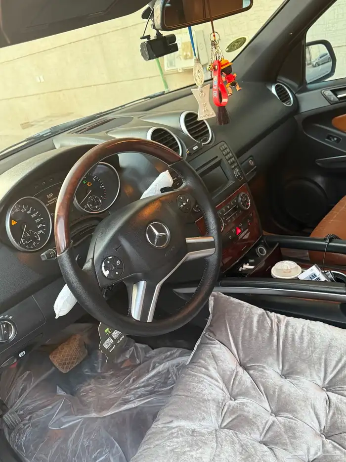 مرسيدس ML350 2010 3