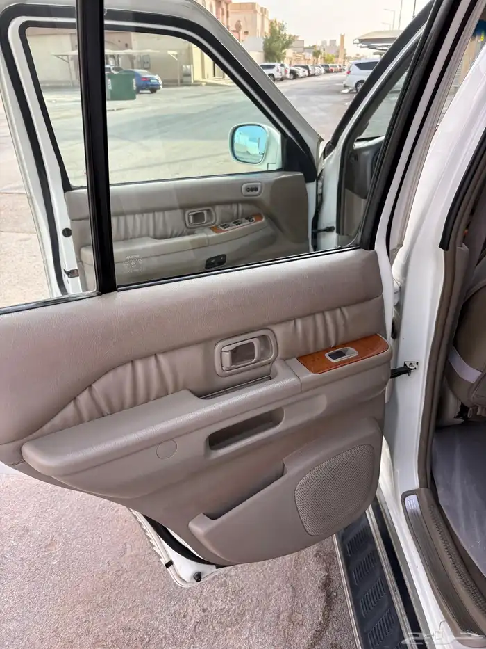 انفنتي 2002 25