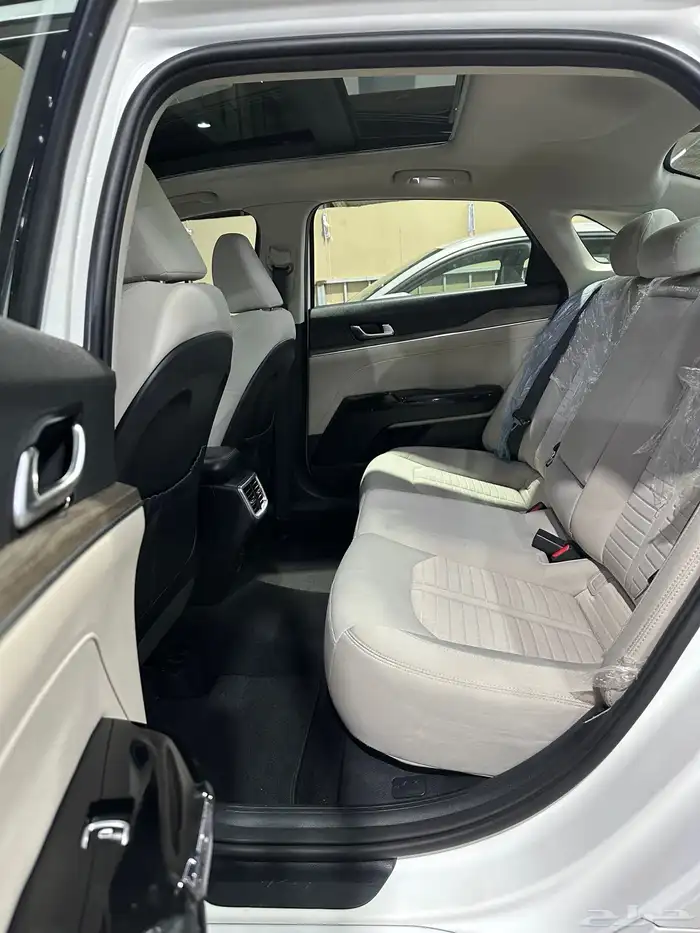 كيا K5 2022 نص فل وكالة مشروط 13