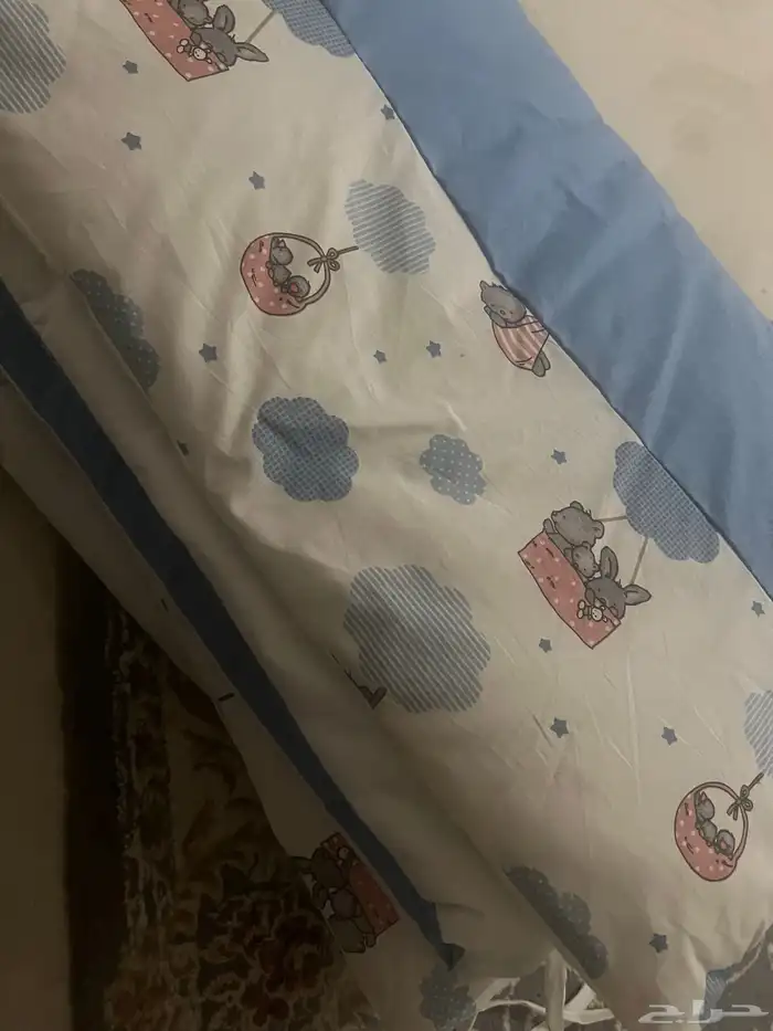 للبيع طقمين مواليد وتلبيست سرير جديده 3