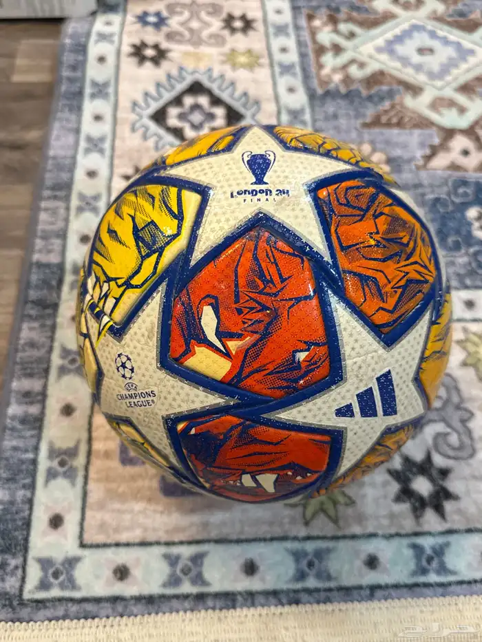 كورة دوري ابطال اوربا اصلي 0