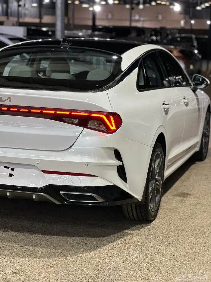 كيا K5 2022 نص فل وكالة مشروط 1