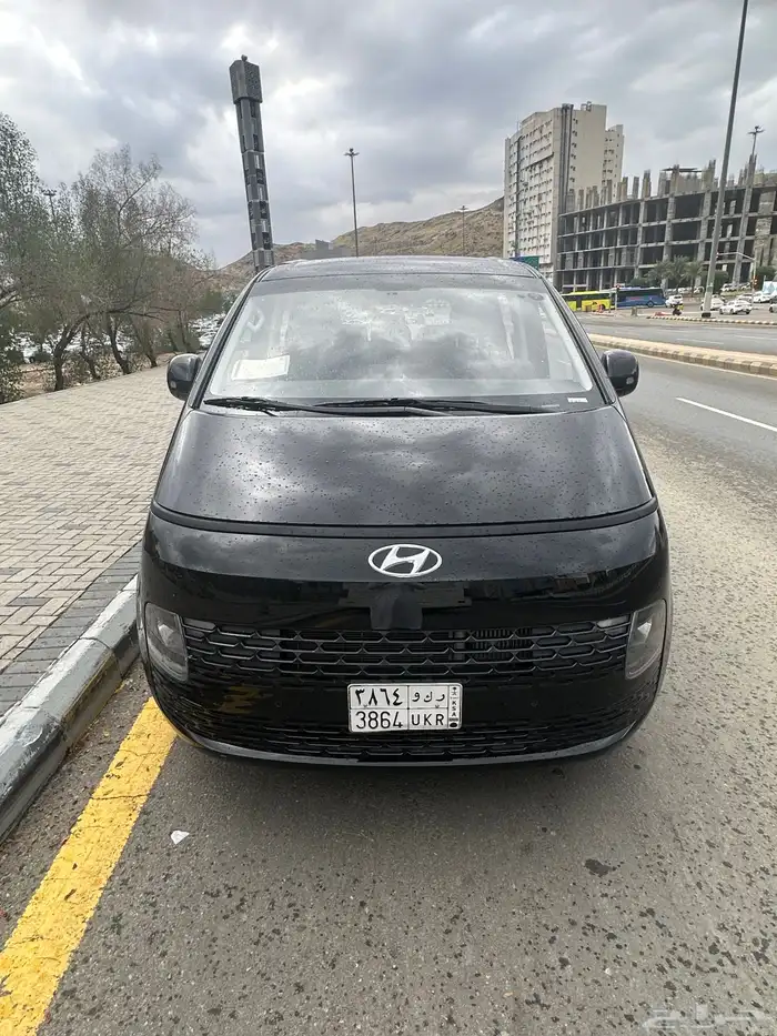 تاجير سيارات ستاريا ديزل 8