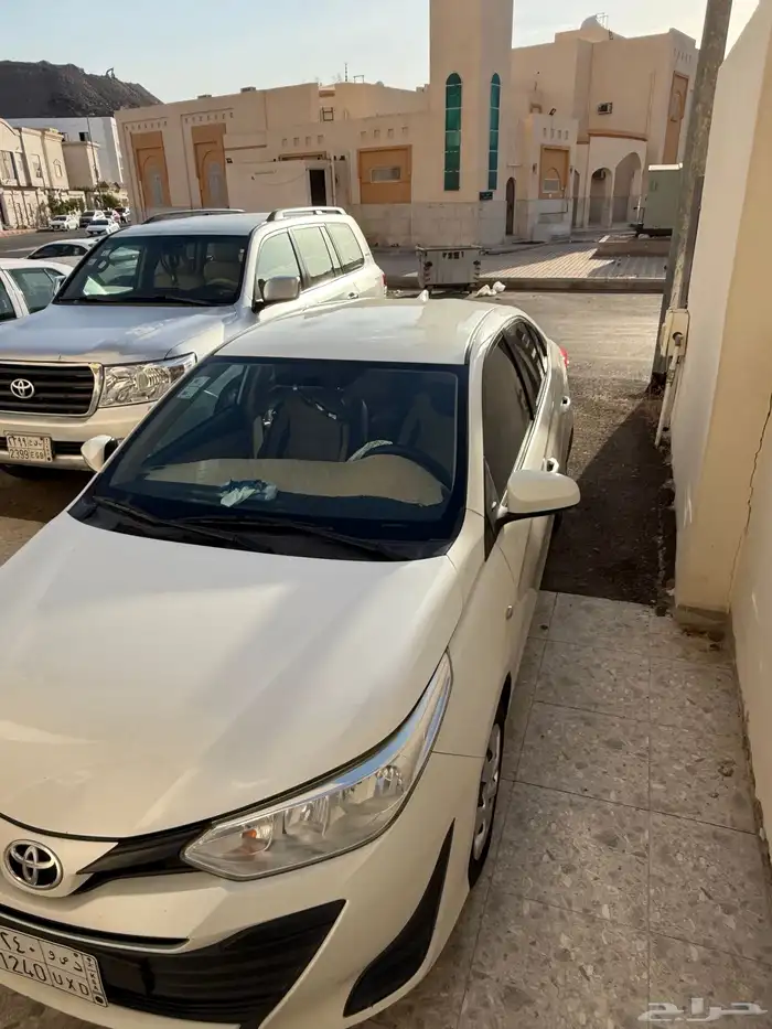 سيارة يارس 20 19 سيارة نظيفة جدد مفحوص رش f الرفرف الأيمن 12