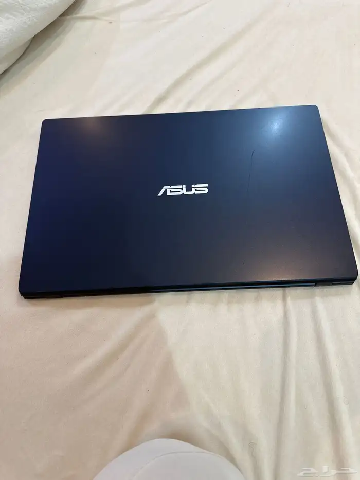 لابتوب ASUS 1