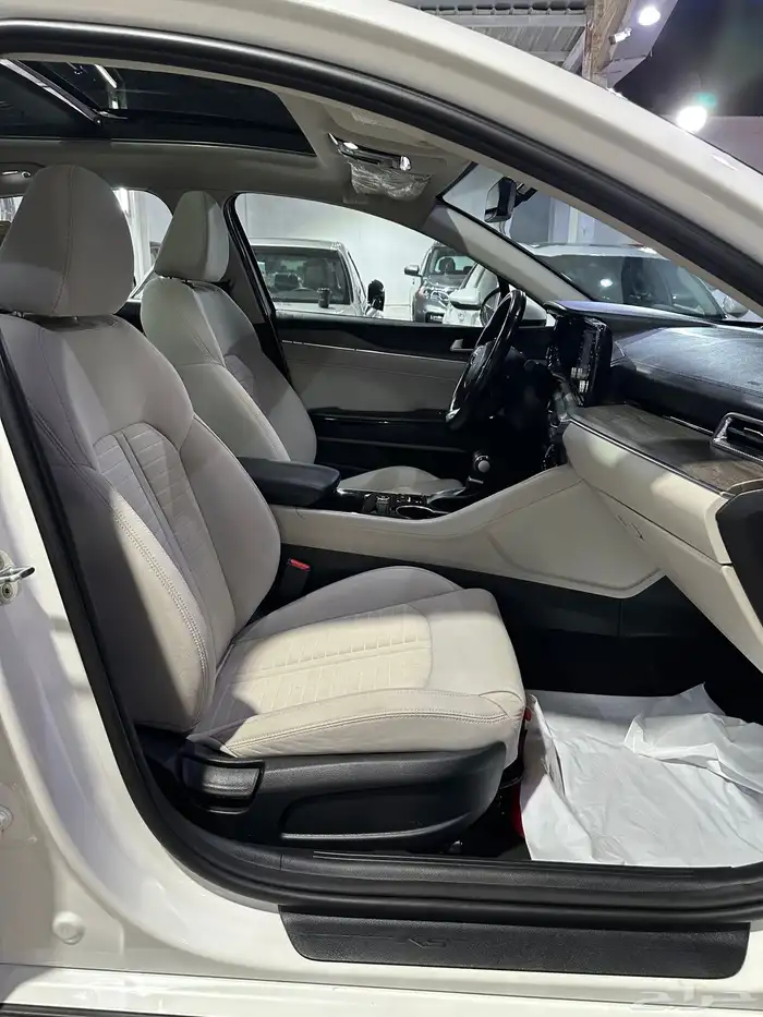 كيا K5 2022 نص فل وكالة مشروط 28