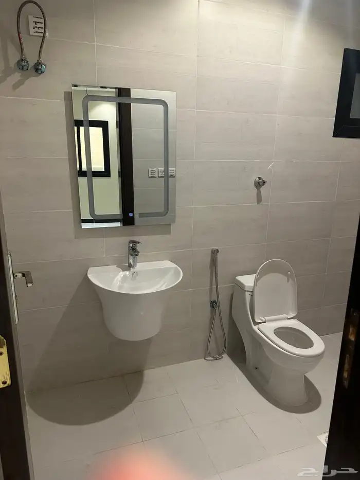 شقة للبيع 11