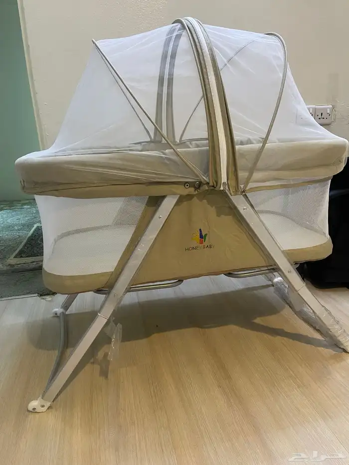 سرير اطفال 1