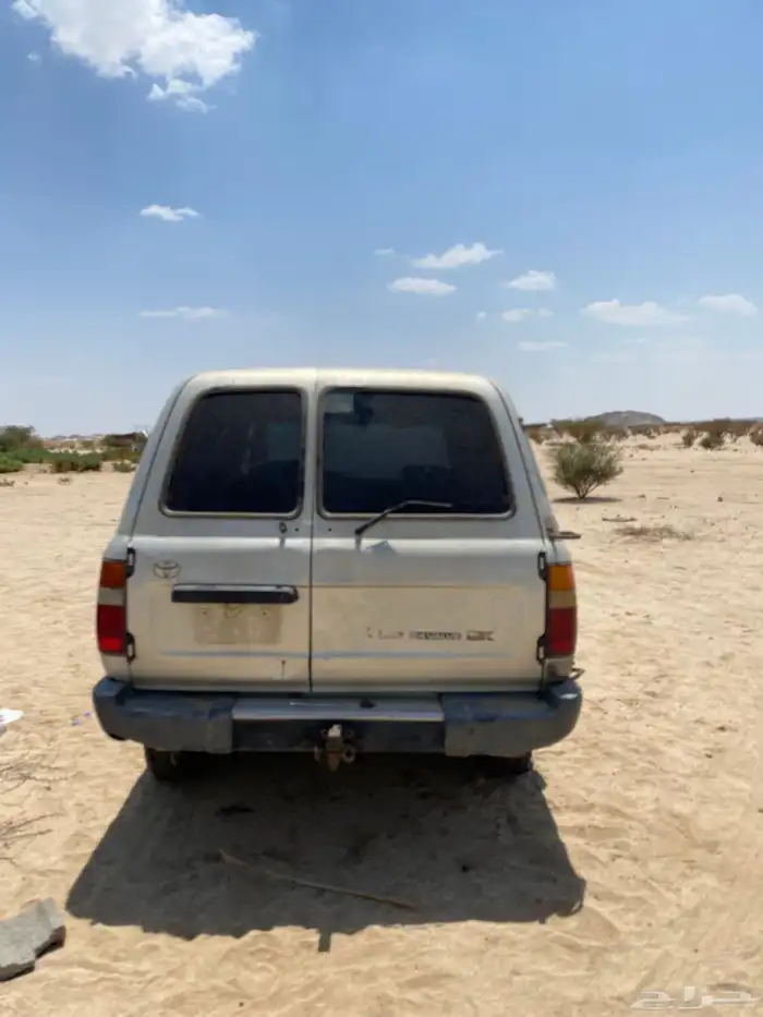 جيب صالون لاندكروزر تشليح 2