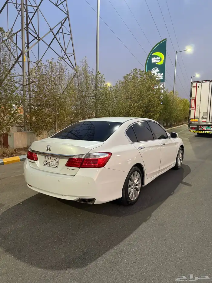 هوندا اكورد 2
