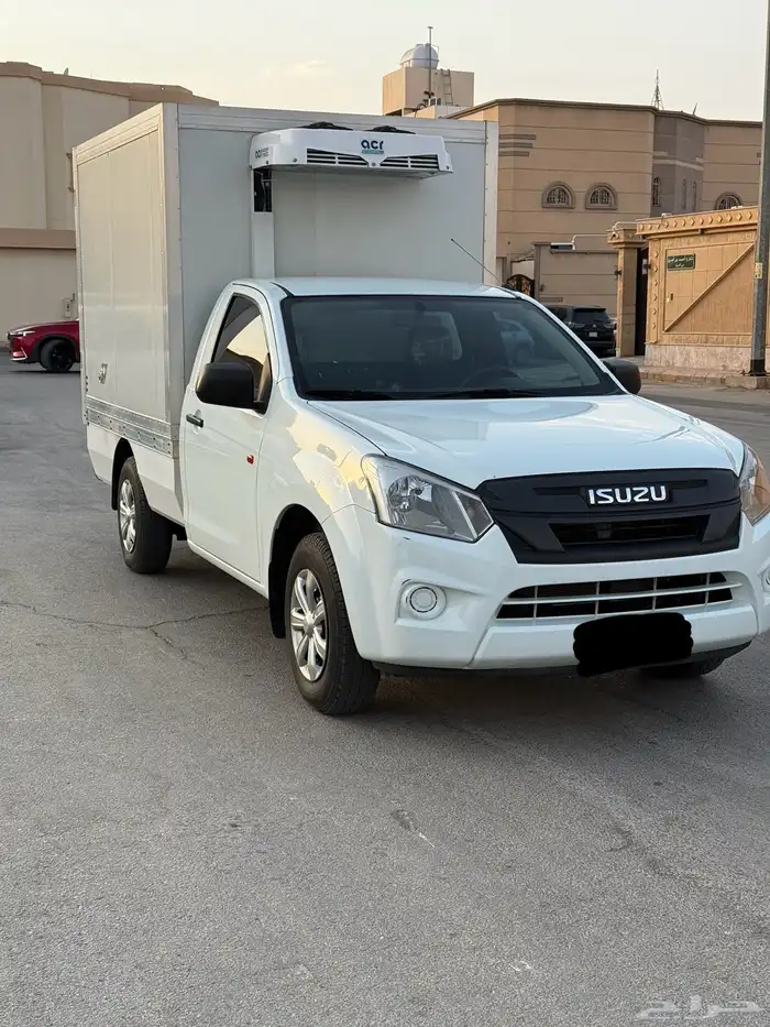 ايسوزو ديماكس مديل 2023 2