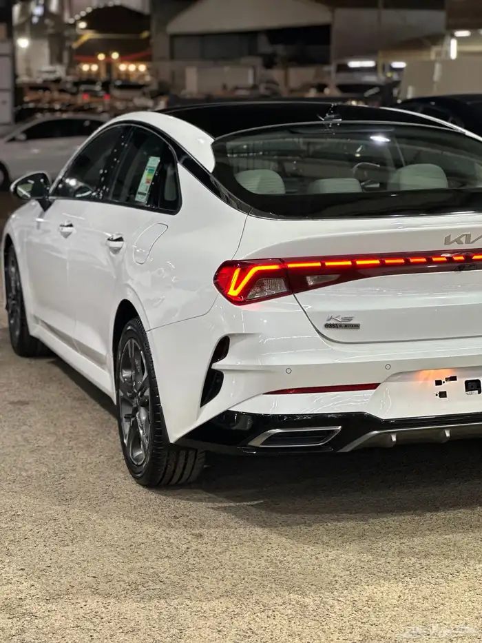 كيا K5 2022 نص فل وكالة مشروط 3