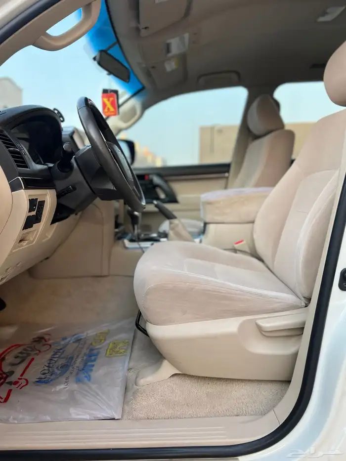 لاندكروزر 2019 15