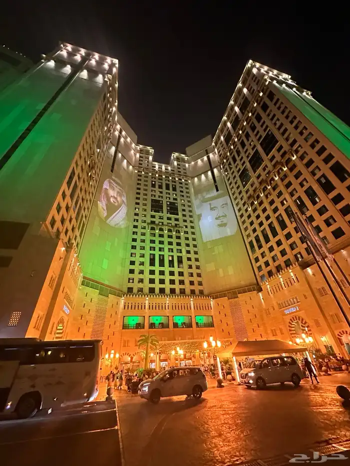 اليوم الوطني اضاءات ليازر كشافات لون اخضر مسارح صوتيات 62