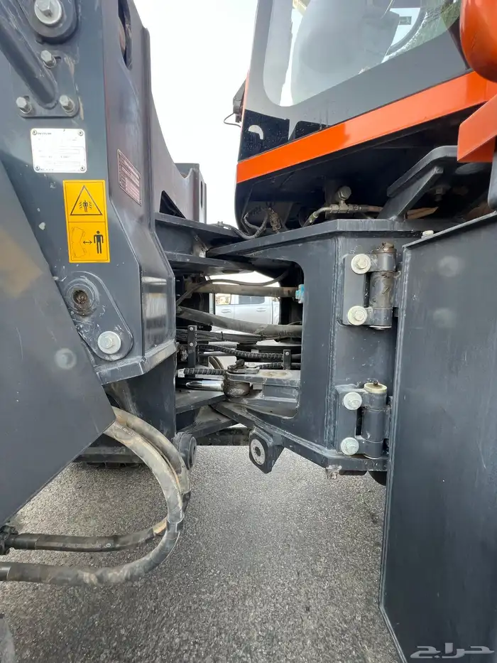 للبيع شيول دوسان مديل 2023 Doosan 300 SD . صيني 8