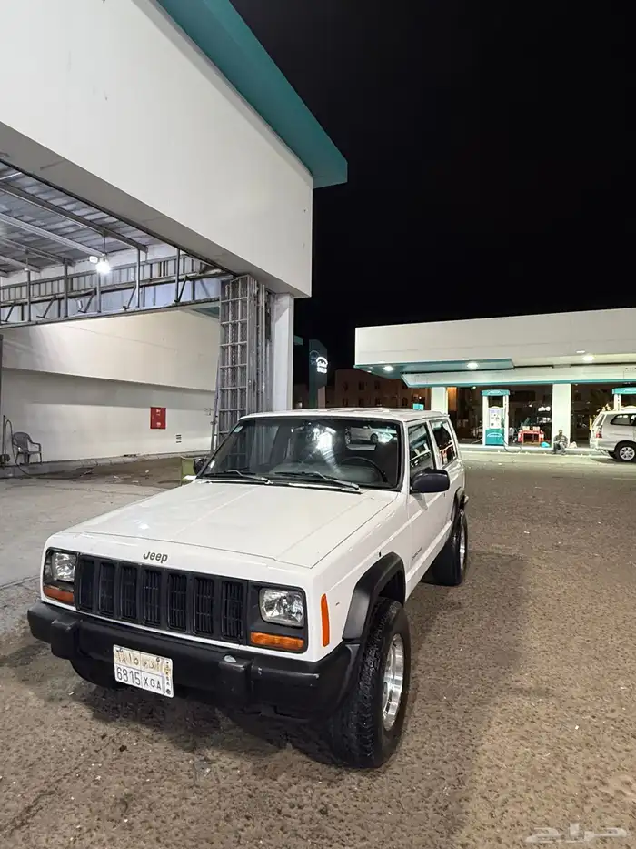 جيب شيروكي 2000 1