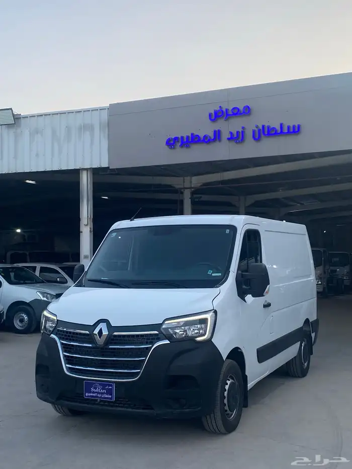 رينو ماستر سعر خاص 38750 شامل نقل الملكية 2021 0