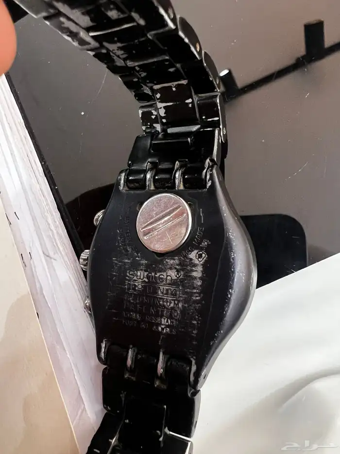 ساعة سواتش 0