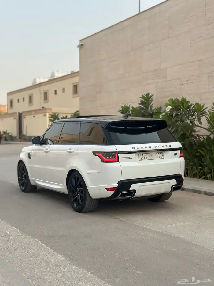 رنج سبورت V8 2020 على الضمان 9