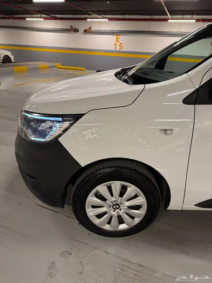 رينو van 10