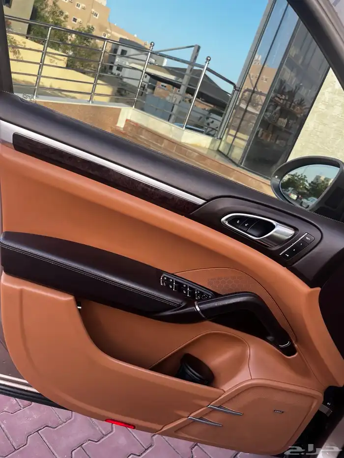 Porsche Cayenne S 11