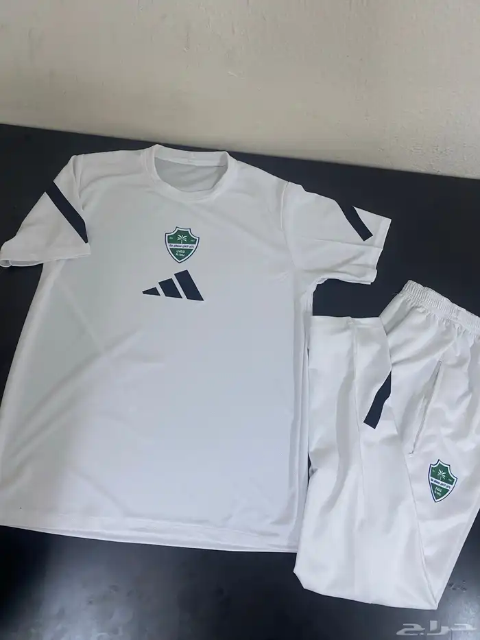 طقم الاهلي الملكي 0