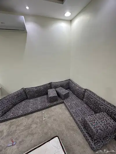 جلسه ارضيه عالية الجوده ممتازه جدا 0