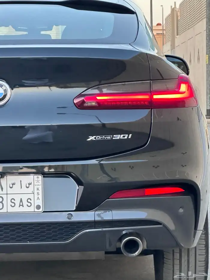 بي ام دبليو 2021 X4 XDrive 30i تشييكات وكالة الفردان 10