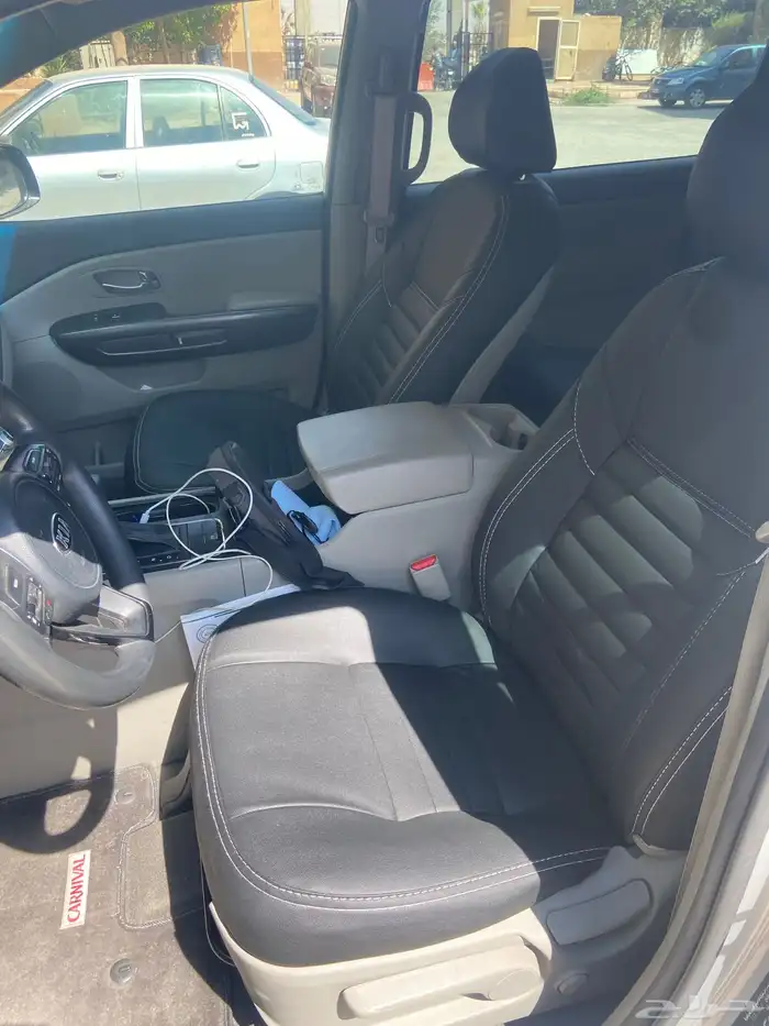 كيا كرنفال 2018 استاندر وكالة بدون جرام بوهيه حالة ممتازه 11