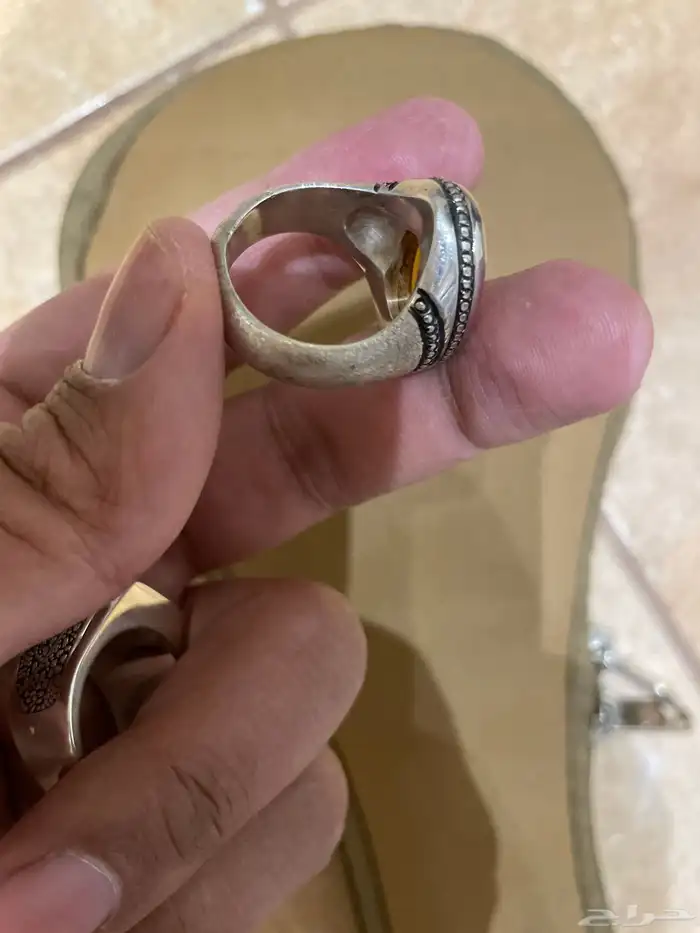 للبيع خواتم واحد اصفر عقيق واحد في ايات الكرسي كلها فضه 3